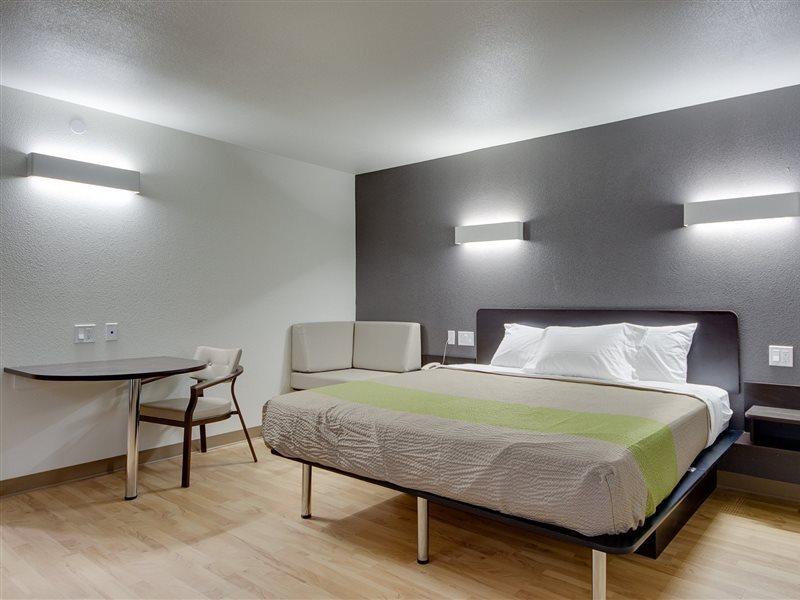 Candlewood Suites - Muskogee By Ihg Eksteriør billede